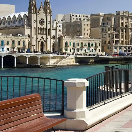 Steps Away From The Sea In Apartment
