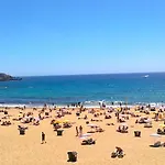 公寓 Steps Away From The Sea In *